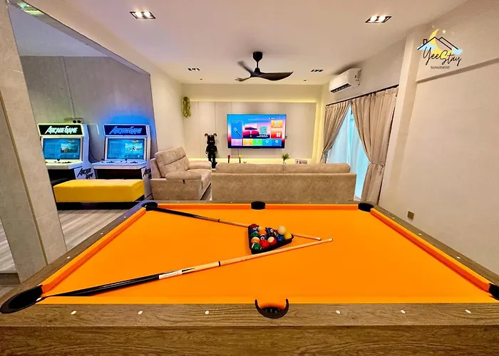 Kota Homestay-22Pax With Karaoke,Arcade Game,Table Pool Walking 5Min To Jonker