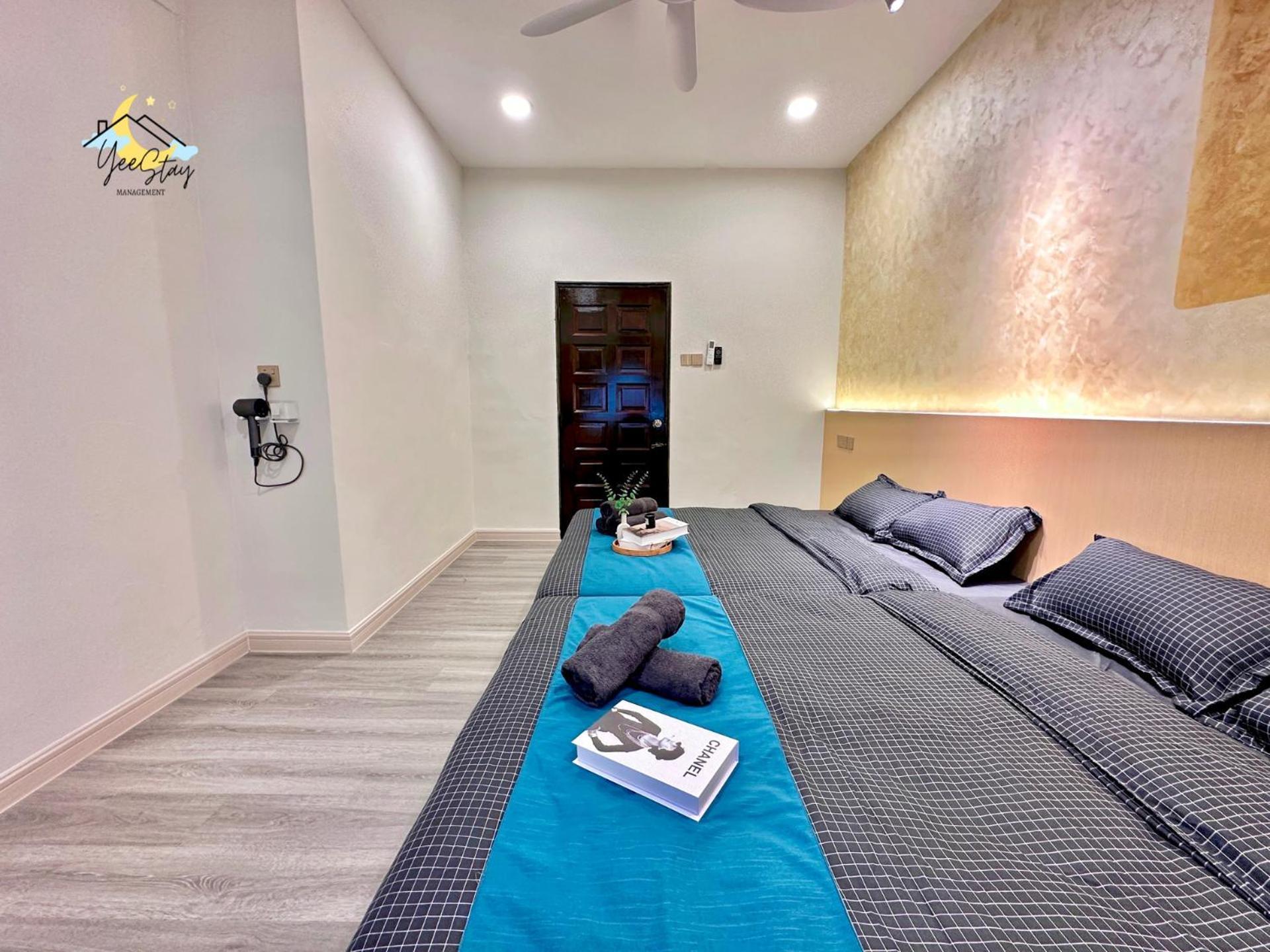 Kota Homestay-22pax With Karaoke,arcade Game,table Pool Walking 5min To Jonker * Malacca
