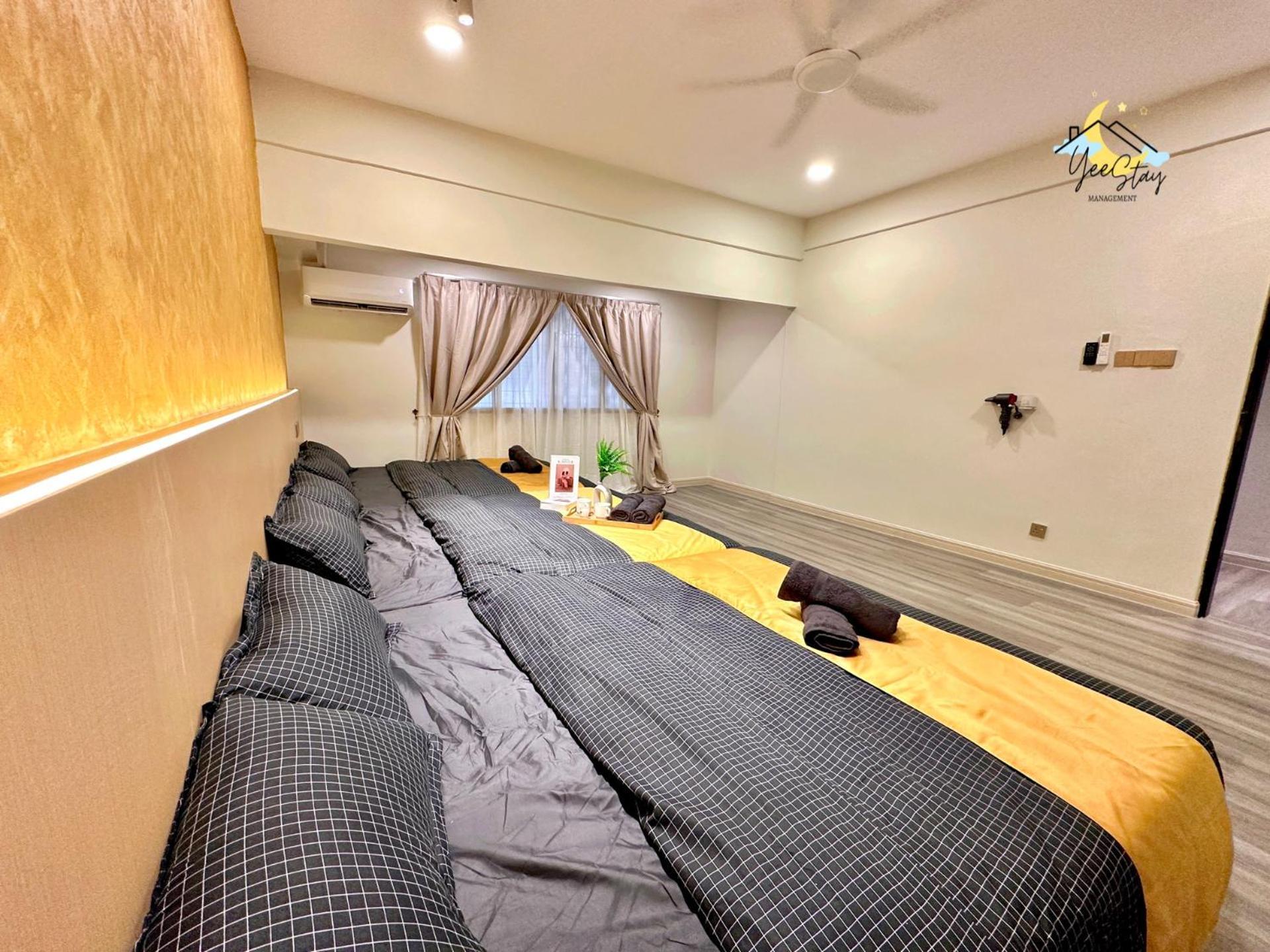 Holiday home Kota Homestay-22pax With Karaoke,arcade Game,table Pool Walking 5min To Jonker Malacca
